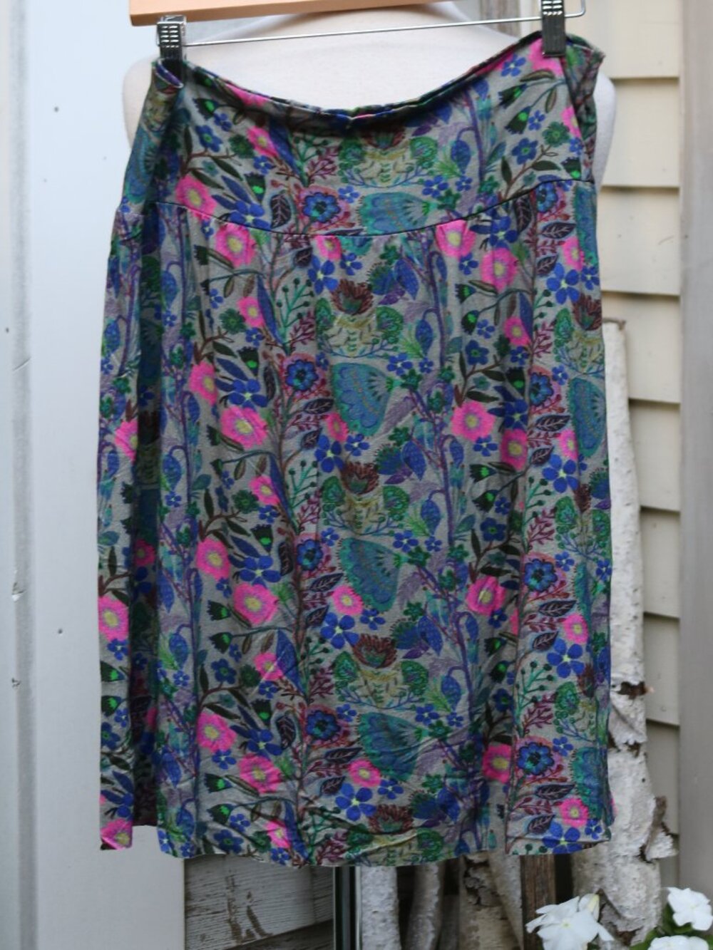 NEW Natural Life Grey Pink Blue Floral Rayon Knit Pull-On Flowy Boho Skirt Sz XL